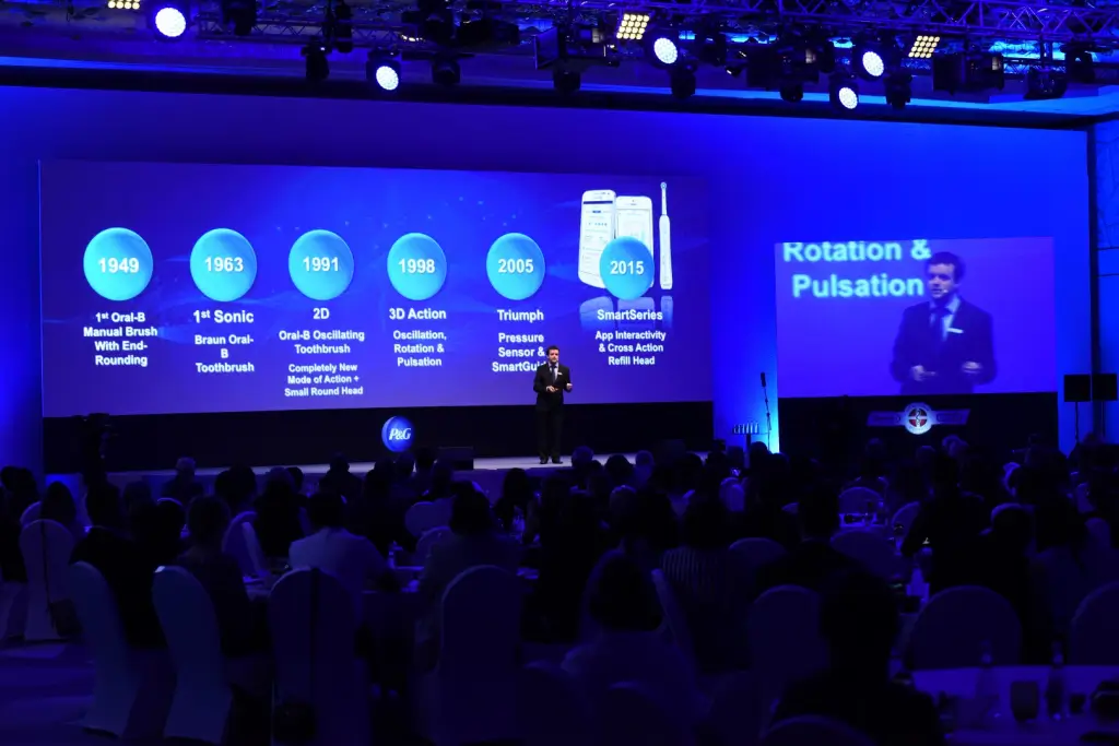 Figür | P&G 3X Buluşması & Oral-B Genius Lansmanı